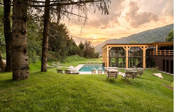 outdoor-garden-alpine-loft-pool